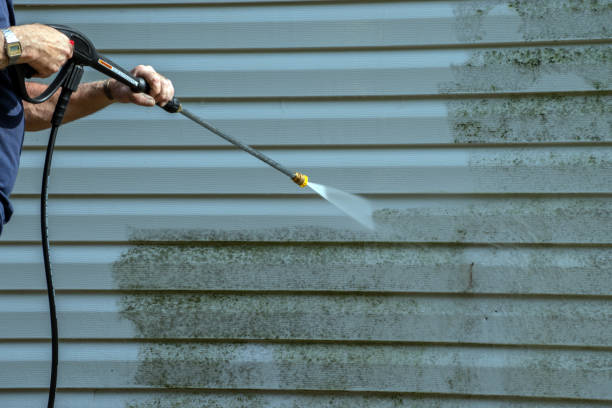 Best Concrete Pressure Washing  in Aliquip, PA